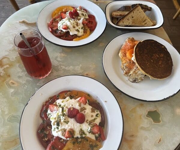 Restaurant Mayday à Les Sables-d'Olonne, France