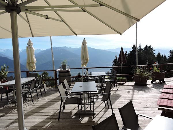 Restaurant Mayen de la Cure à Crans-Montana, Suisse