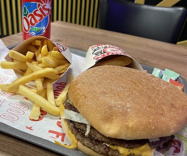 Restaurant MB13 à Fameck, France