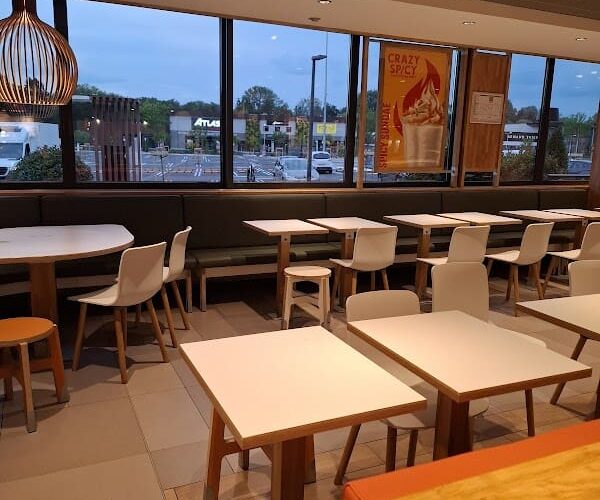 Restaurant McDonald’s à Sarrebourg, France