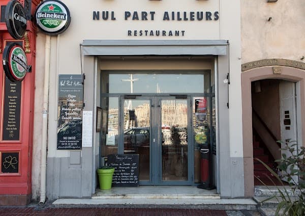 Restaurant Nul Part Ailleurs à Marseille, France