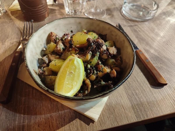 Restaurant Nul Part Ailleurs à Marseille, France