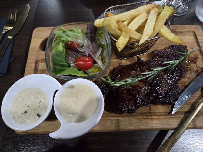 Ô Baroque restaurant Halal Toulon var à Toulon, France