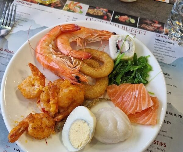 Restaurant Ô Grand Buffet à Béthune, France