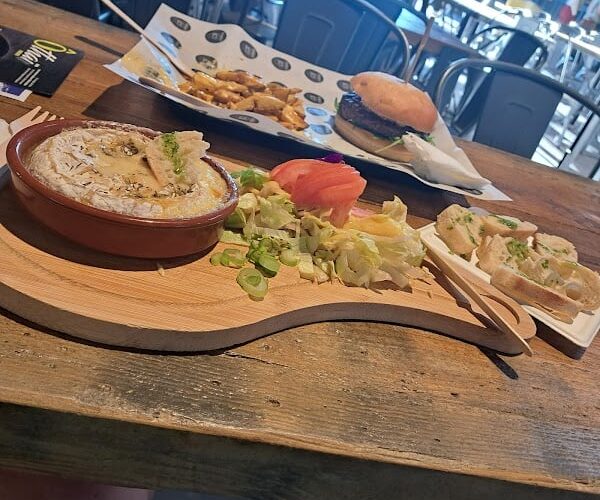 Restaurant OCargo Food Court Fréjus à Fréjus, France