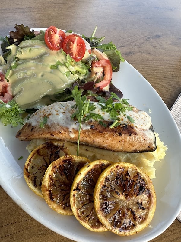 Restaurant Olas Y Tapas à Saint-Laurent-du-Var, France