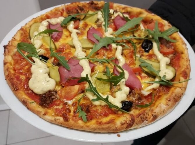 Restaurant Pacific Pizza à Longeville-lès-Saint-Avold, France