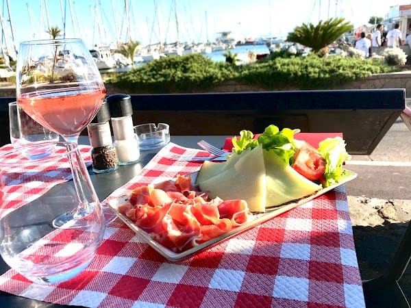 Restaurant Papy’s grill à Agde, France