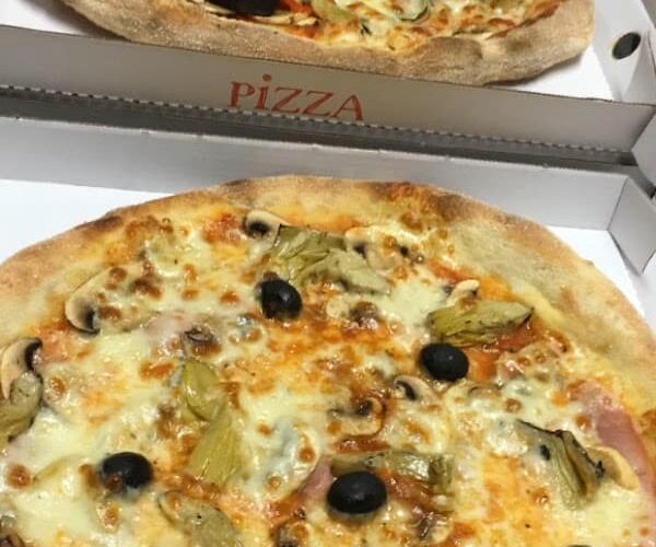 Restaurant Pizza LUCANIA à Le Creusot, France