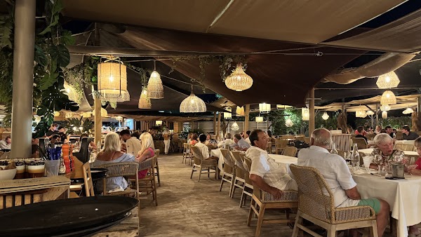 Restaurant Playa Baggia à Porto-Vecchio, France