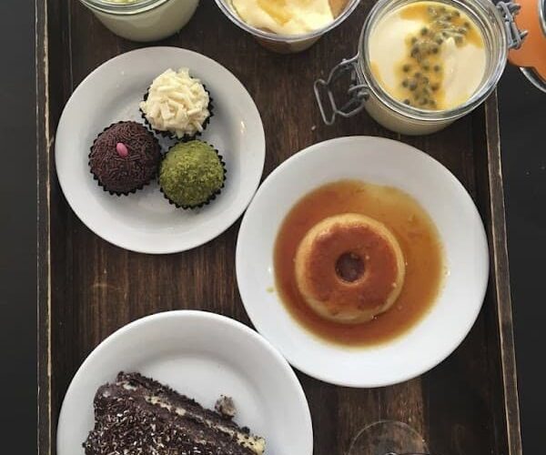 Restaurant Posto 9 à Clichy, France