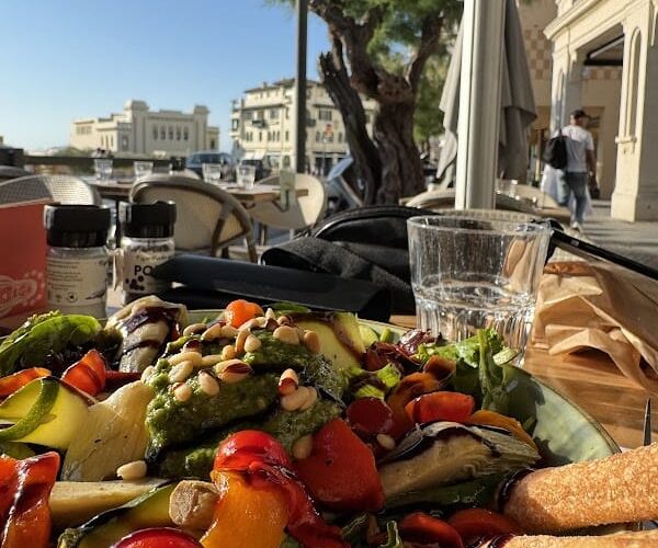Restaurant Prima Les Colonnes à Biarritz, France