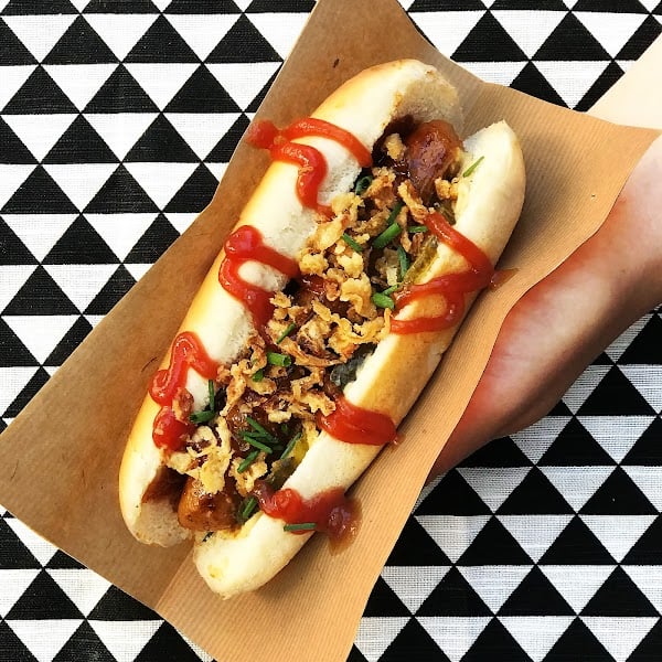 Restaurant PUTSCH.café à Montreuil, France