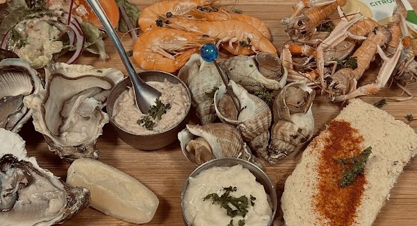 Restaurant Quai des Iles Concarneau à Concarneau, France