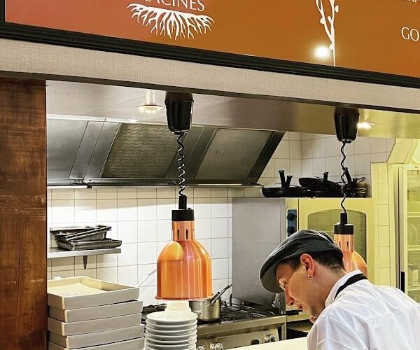 Restaurant RACINES à Laval, France