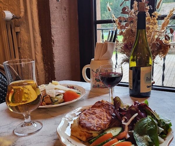 Relais du Moulin – Café Restaurant Épicerie à Abreschviller, France