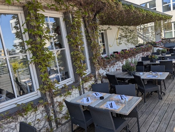 Restaurant Ambiente (Pizzeria Grillades) à Luxembourg, Luxembourg