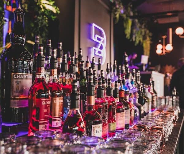 Restaurant BAZAR Bistroclub à Voiron, France