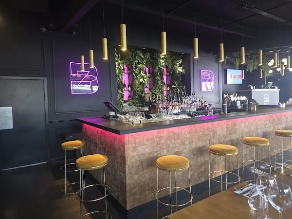 Restaurant BAZAR Bistroclub à Voiron, France