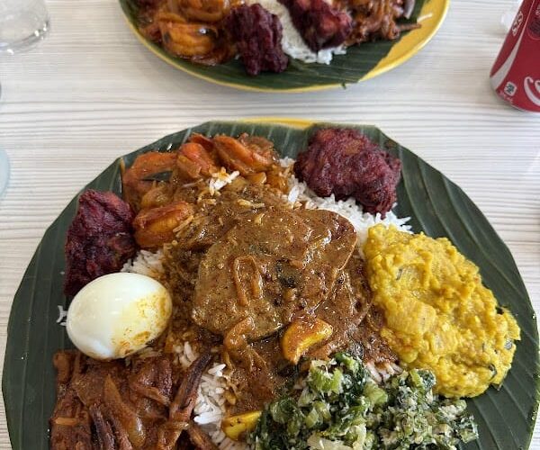 Restaurant Canada Best à Montréal, Canada