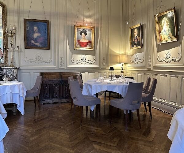 Restaurant Château de la Commanderie à Eybens, France