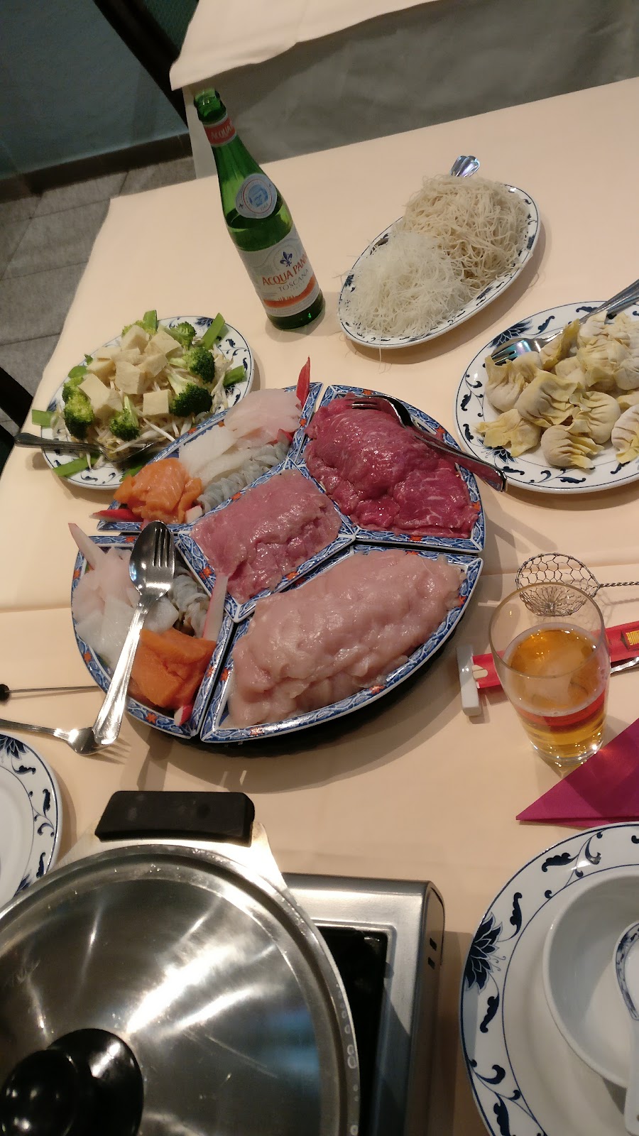 Restaurant Chinois Lotus à Dudelange, Luxembourg — photo 2