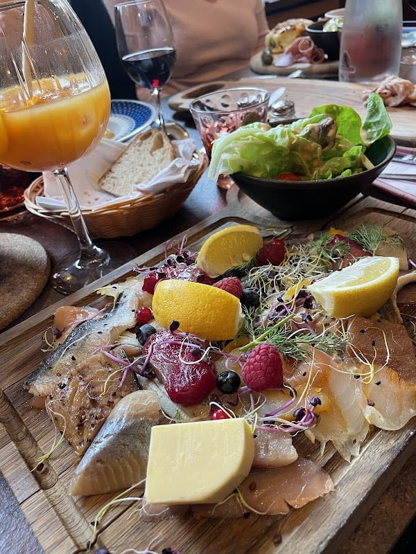 Restaurant Cocquempot à Montreuil-sur-Mer, France