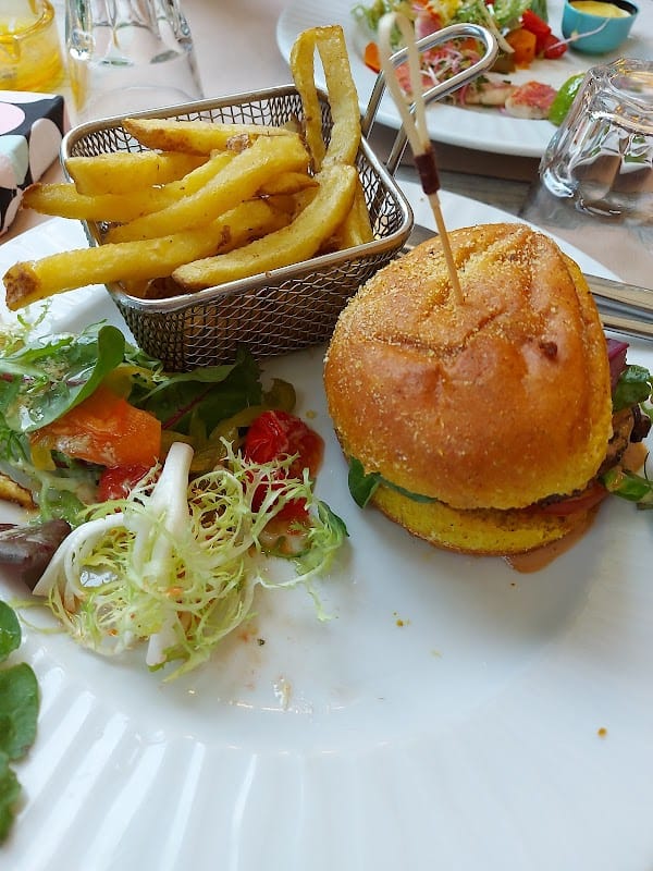 Restaurant de l’Ile Jouteau à Poitiers, France