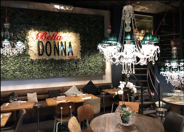 Restaurant italien La Bella Donna La Rochelle à La Rochelle, France