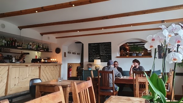 Restaurant La Mi-Côte à Crans-Montana, Suisse