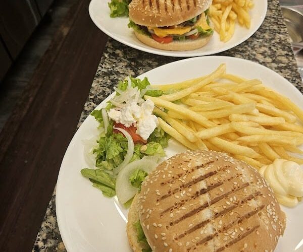 Restaurant Le Montreau à Montreuil, France