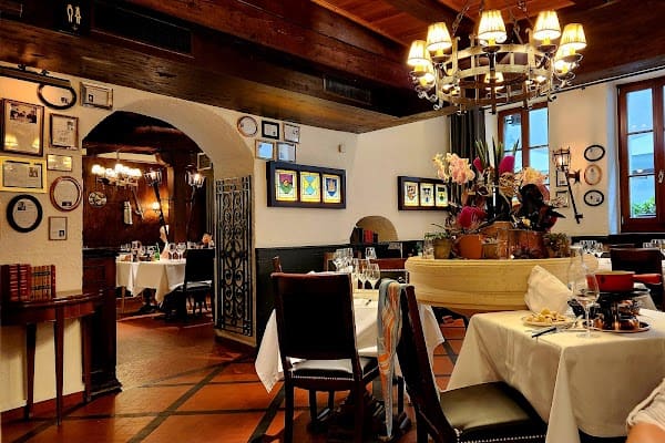 Restaurant Les Armures à Genève, Suisse