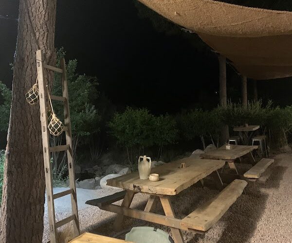 Restaurant Les Terrasses du Cavu A Tyroliana à Sainte-Lucie-de-Porto-Vecchio, France