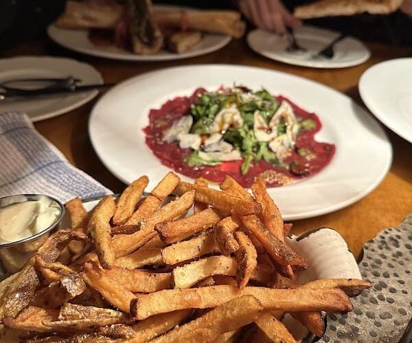 Restaurant L’Orignal à Montréal, Canada