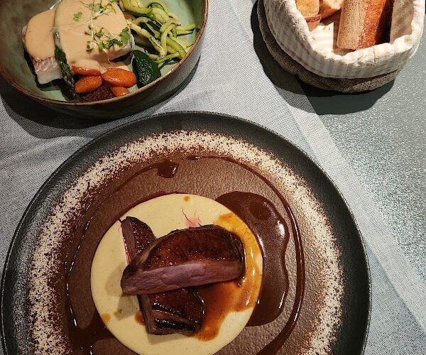 RESTAURANT – MR & MRS M à Pau, France