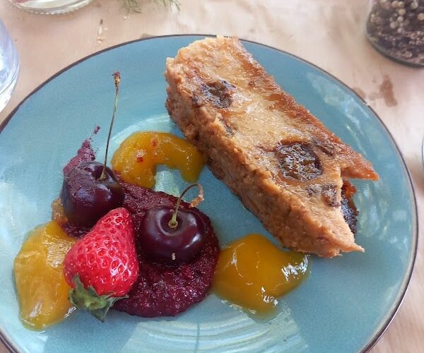 Restaurant parc descordes à Fontvieille, France