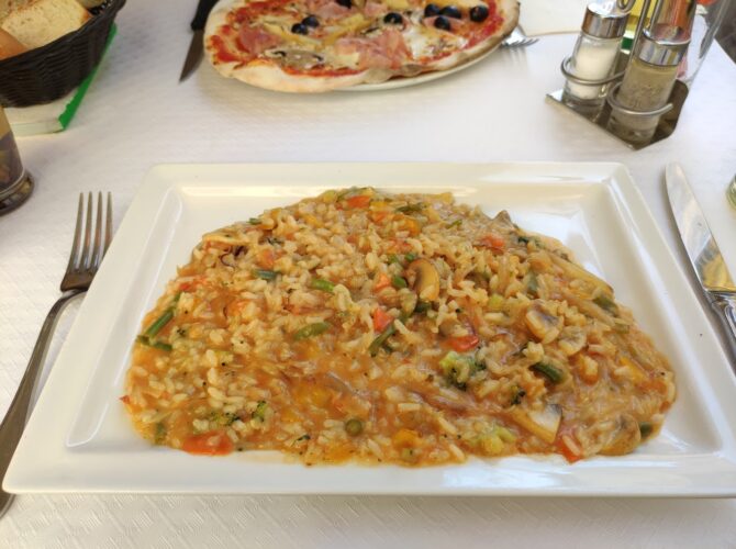 Restaurant-Pizzeria Bacchus SA à Luxembourg (Ville), Luxembourg