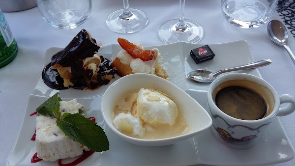 Restaurant Rosemonde à Les Sables-d'Olonne, France