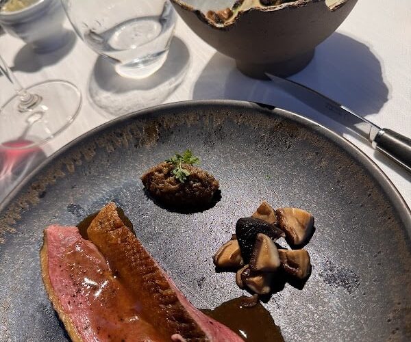 Restaurant Ribaudière (La) à Bourg-Charente, France