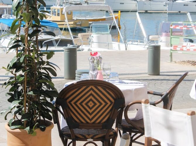 Restaurant Rosalie | Brasserie La Ciotat à La Ciotat, France