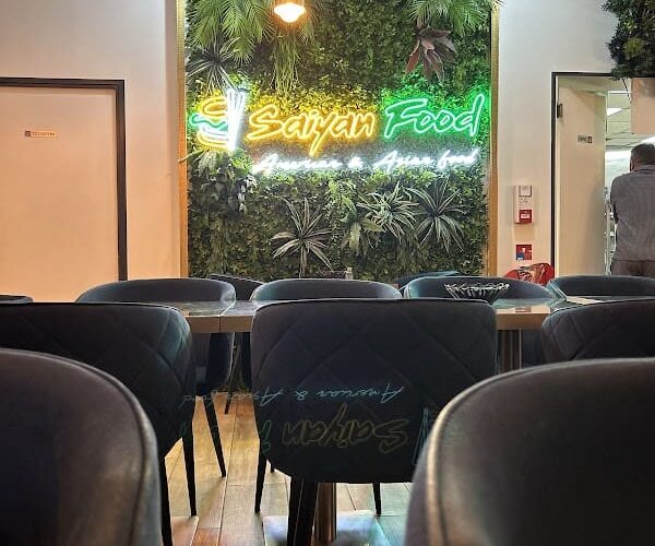 Restaurant Saiyan Food à Argenteuil, France