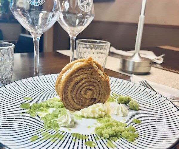 Restaurant Saveurs Dans L’R à La Rochelle, France