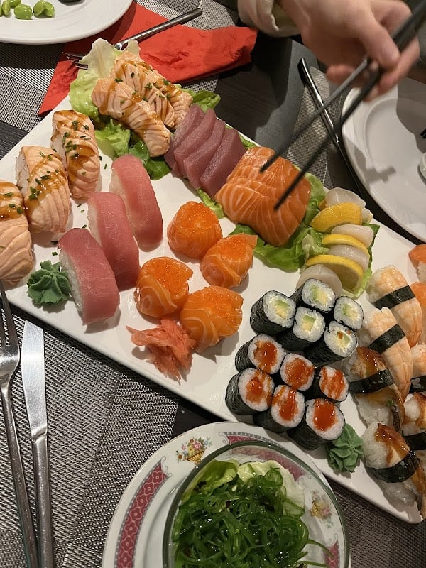 Restaurant Sushi & Bami House à Pétange, Luxembourg