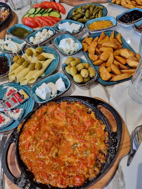 Restaurant Tas Firin Saint Priest à Saint-Priest, France