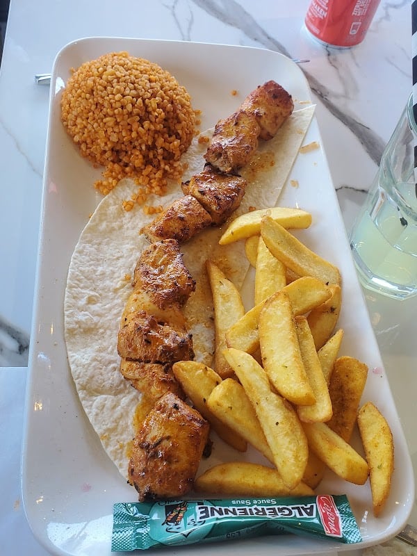 Restaurant Tas Firin Saint Priest à Saint-Priest, France