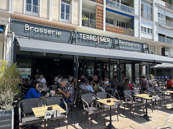 Restaurant Terre Et Mer à Toulon, France