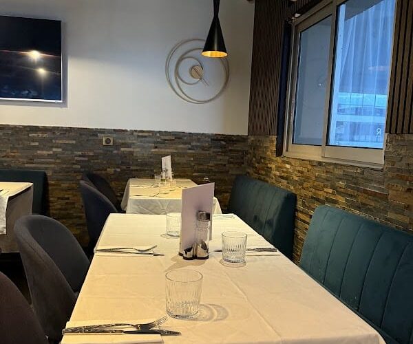 The Kitchen Gourmet – Restaurant Halal Nice – Zone Cap 3000 à Saint-Laurent-du-Var, France