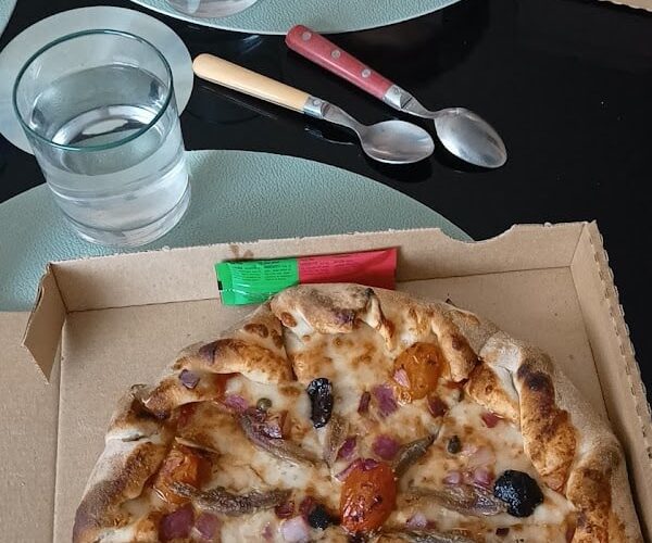 Restaurant Tout Feu Tout Flamme à Tourcoing, France