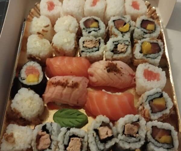 Restaurant Uchi Bento à Saint-Firmin, France