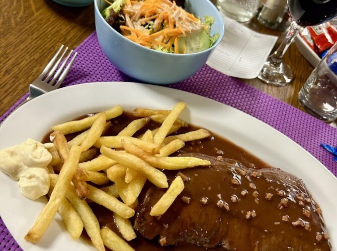 Restaurant Um Staminet à Bettembourg, Luxembourg